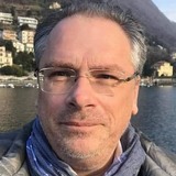 Huizhong1Eq from Amsterdam | Man | 63 years old | Aries