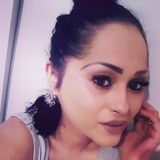 Sarra from Tilburg | Woman | 35 years old | Aries