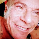 Woof from Montreal | Man | 59 years old | Aquarius