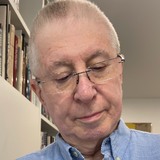 Emdeei1 from Surry Hills | Man | 82 years old | Aries