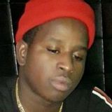 Abdoulaye from Florence | Woman | 28 years old | Capricorn