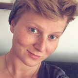 Sommarbarn from Angered | Woman | 33 years old | Cancer
