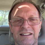 Bob from Beach Park | Man | 72 years old | Capricorn