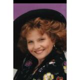 Lina from Burlington | Woman | 44 years old | Aries
