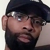Robb from Kansas City | Man | 42 years old | Capricorn