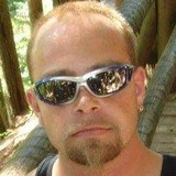 Hughrrobz9 from Vancouver | Man | 46 years old | Virgo