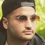 Jonny from Lugano | Man | 28 years old | Cancer