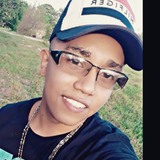 Alexander from Puerto Boyaca | Man | 28 years old | Leo