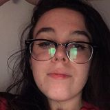 Sarah from Naples | Woman | 25 years old | Taurus